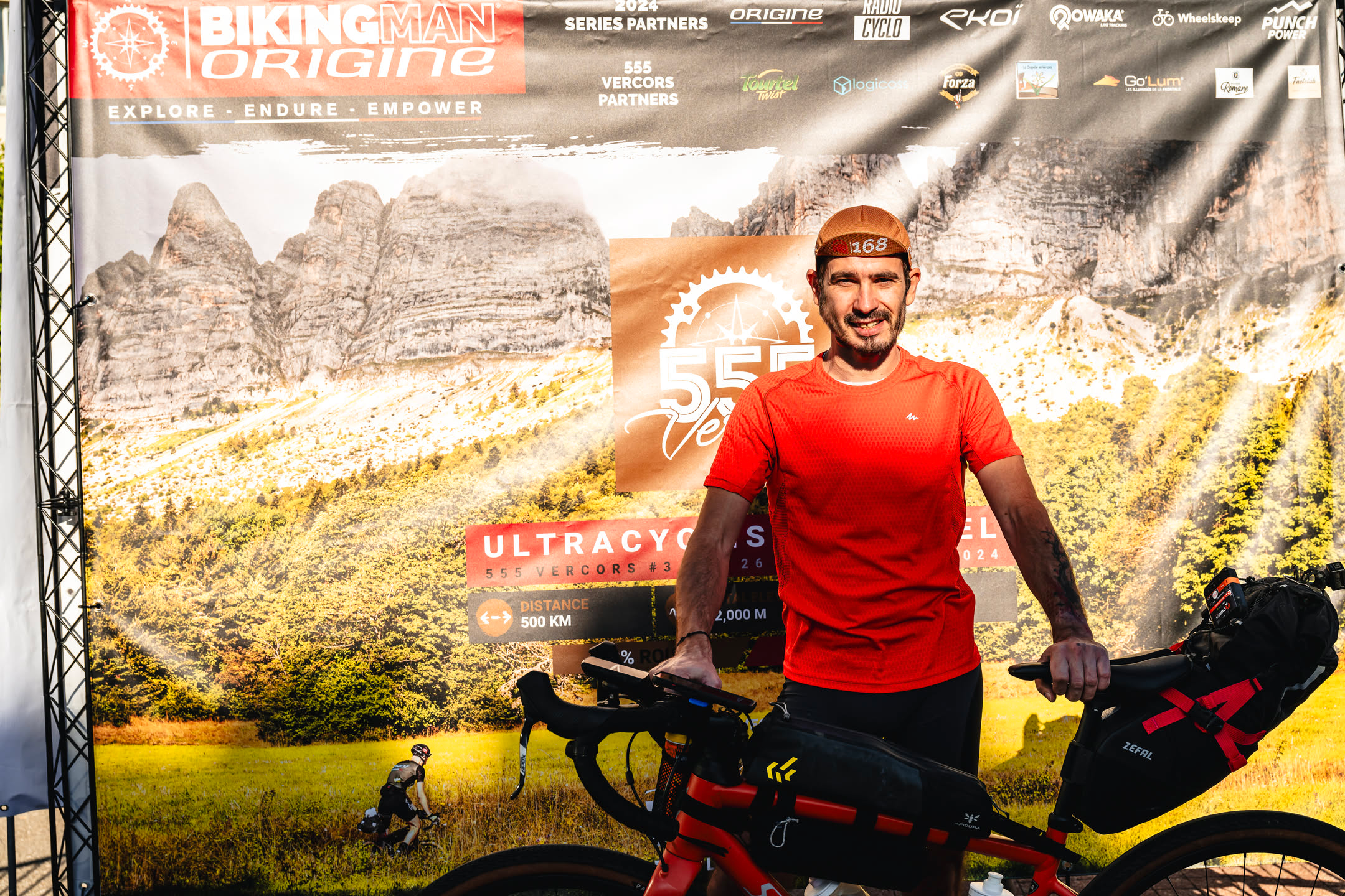 Le vélo au pesage avant le départ